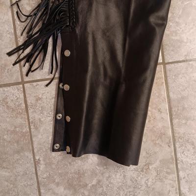 LADIES UNIK LEATHER CHAPS W/RED ROSE ACCENTS