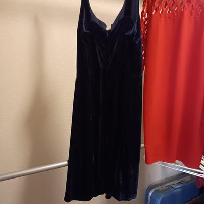 2 DRESSES SIZE XL