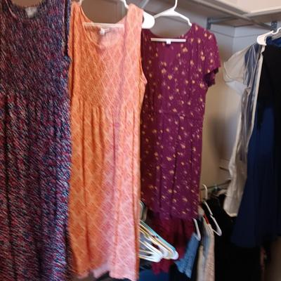 5 SUMMER DRESSES SIZE XL