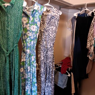 5 SUMMER DRESSES SIZE XL
