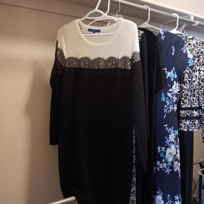 LADIES 2 PC SKIRT/JACKET, 2 KNIT DRESSES AND 3 OTHER DRESSES