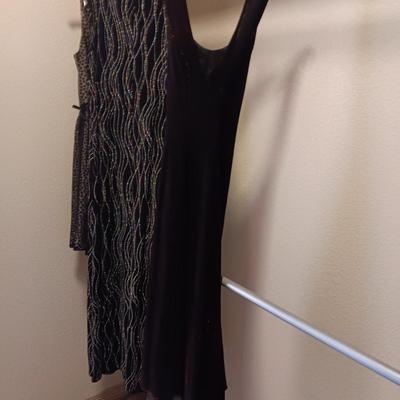 EVENING DRESSES SIZE L - XL