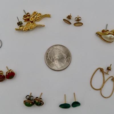 Jewelry Pierced earring collection