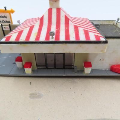 Railroad HO Gauge Kentucky Fried Chicken