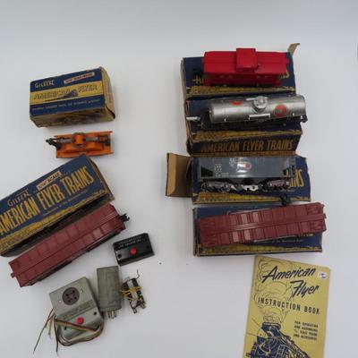 American Flyer Engine, Cars, Etc (Huge Lot)