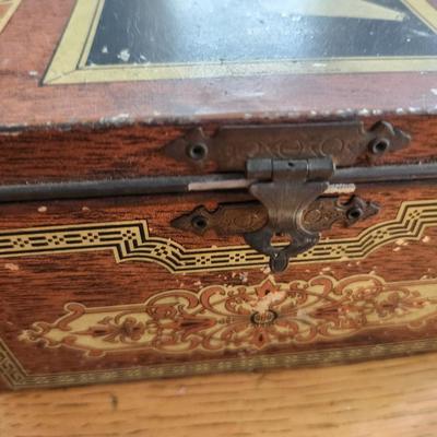 Delight Jewelry Cleaning Case Tin
