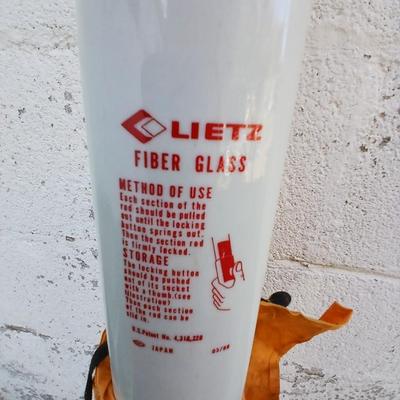 Lietz Fiberglass adjustable Surveyor's Measuring level rod with nylon cloth case