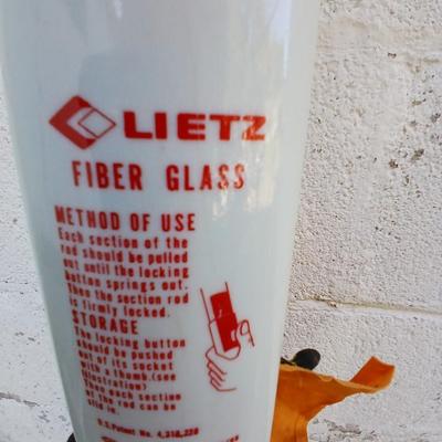 Lietz Fiberglass adjustable Surveyor's Measuring level rod with nylon cloth case