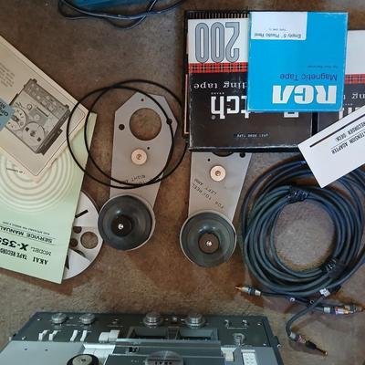 Akai Cross-field X-355 Reel to reel player with reels accessories - and Manuals