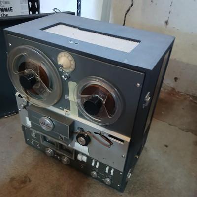 Akai Cross-field X-355 Reel to reel player with reels accessories - and Manuals