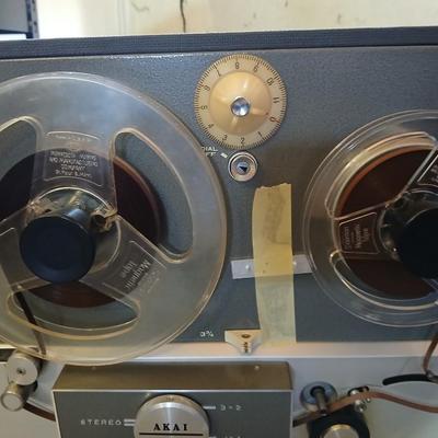 Akai Cross-field X-355 Reel to reel player with reels accessories - and Manuals
