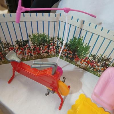 Vintage Barbie accessories - Furniture - Exercise bike - Pool - and more!