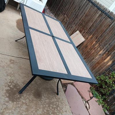 METAL PATIO TABLE WITH UMBRELLA STAND