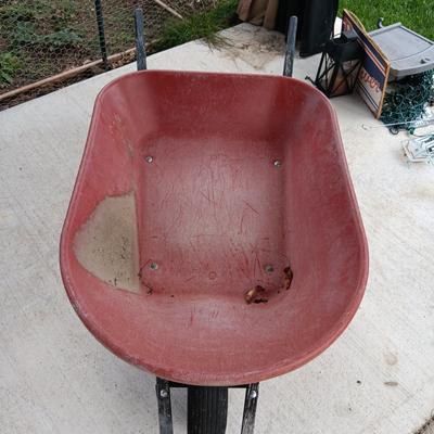 WHEELBARROW