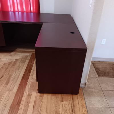 L SHAPED DESK