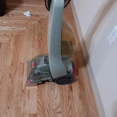 BISSELL QUICK STEAMER CARPET CLEANER