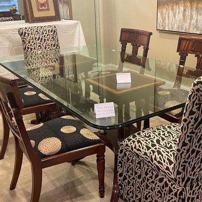 Mahogany Dining Pedestal Table