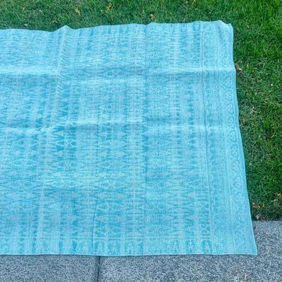 Aqua Colored 5' x 8' Floor Rug