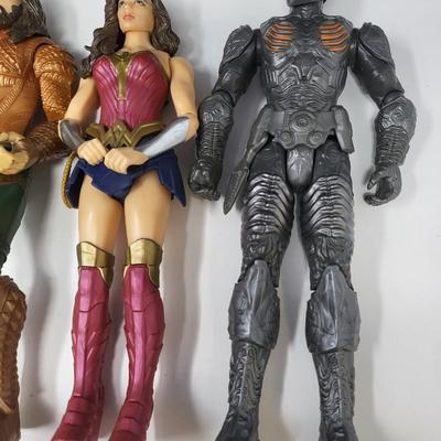 11"-12" Action Figures Wonder Woman, Batman, Superman & More
