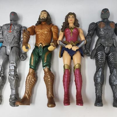 11"-12" Action Figures Wonder Woman, Batman, Superman & More