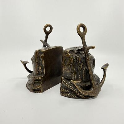 735 Pair of SPI Metal Anchor / Rock Bookends