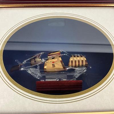 739 Santa Maria 1492 Spun Glass Ship Hand Blown Wood Frame Nautical Shadow Box