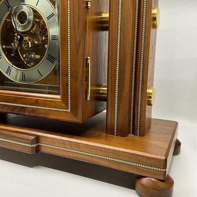 740 Vintage Peter Gerard USA Inlaid Mantle Clock