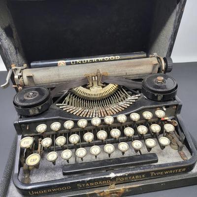 Antique Underwood Typewriter, Case