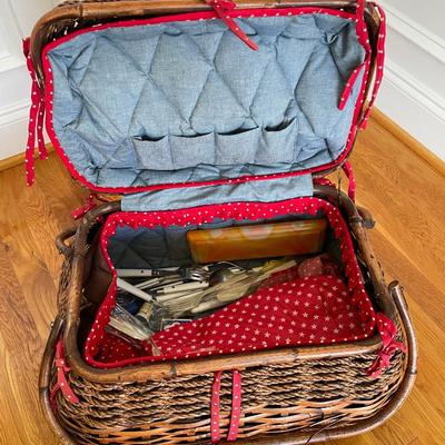Vintage Picnic Basket