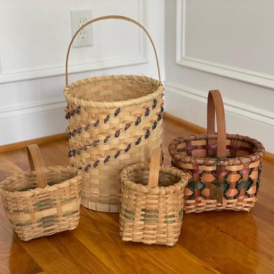 Lot of 4 Decorative Baskets