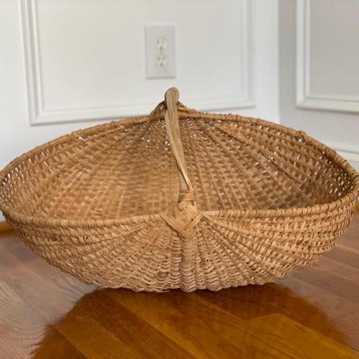 Antique Large Buttocks Basket