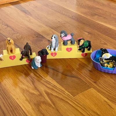 Lot of Vintage Puppy in my Pocket Toys
