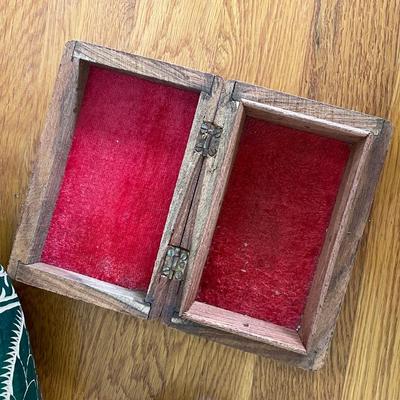 2 Maracas and Wooden Carved Box