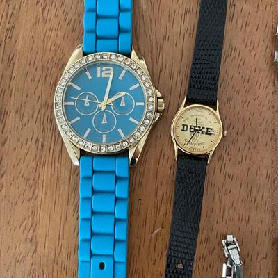 Lot of Miscellaneous Watches