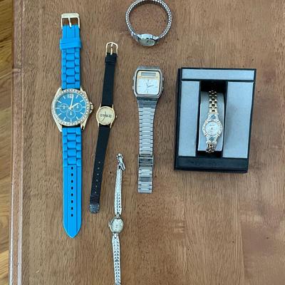 Lot of Miscellaneous Watches