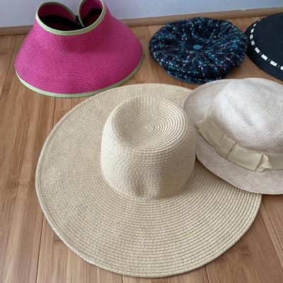 Lot of 6 Women’s Hats