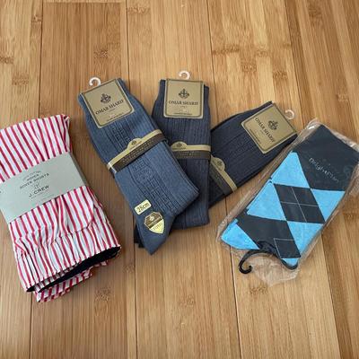New in Package Men’s Socks and Boxer Shorts