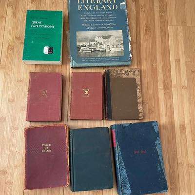 Lot of Vintage and Antique Books