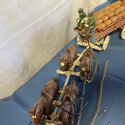 Vintage Cast Iron Clydesdale Beer Wagon