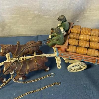 Vintage Cast Iron Clydesdale Beer Wagon