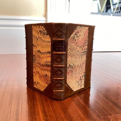 748 Froelich Leather Book Style Waste Can with Dummy Book Co. Pencil Cup