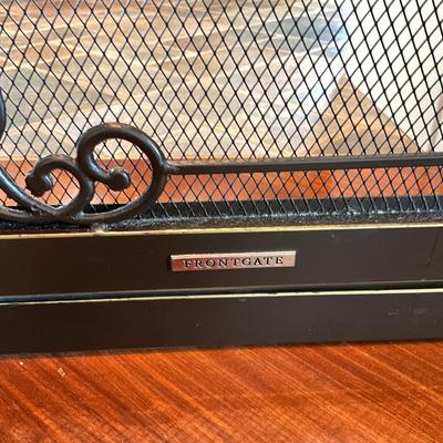 750 FRONTGATE Metal Mesh Pet Gates ( Freestanding)