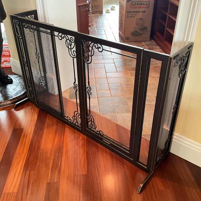 750 FRONTGATE Metal Mesh Pet Gates ( Freestanding)