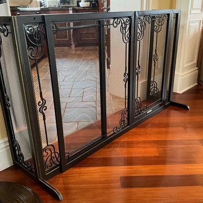 751 FRONTGATE Metal Mesh Pet Gates ( Freestanding)