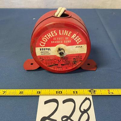 Vintage Clothes Line Reel