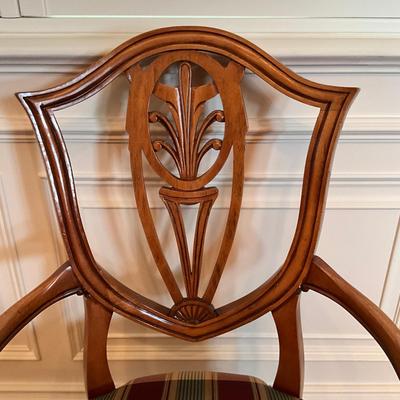 700 Large Cherry Walter of Wabash Dining Room Table w/ Ten Chairs
