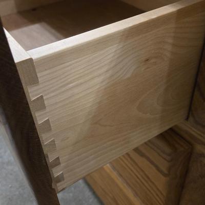 Woodley Solid Wood Dresser with a Tri-fold Mirror