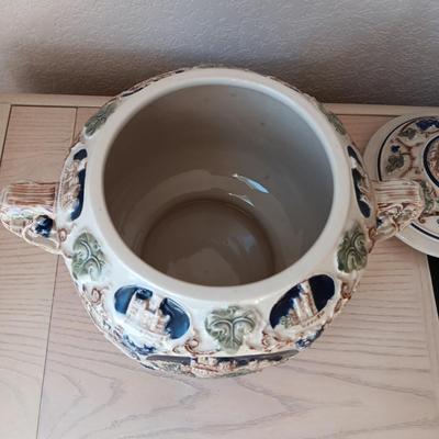 MADE IN GERMANY VERY DETAILED PUNCH BOWL/TUREEN WITH CUPS