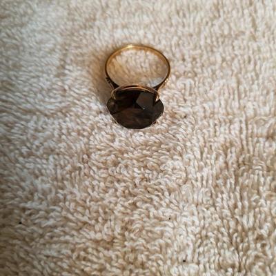 10K GOLD RING