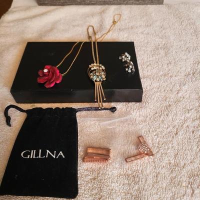 SEITARELLI BROOCH & 2 NECKLACES